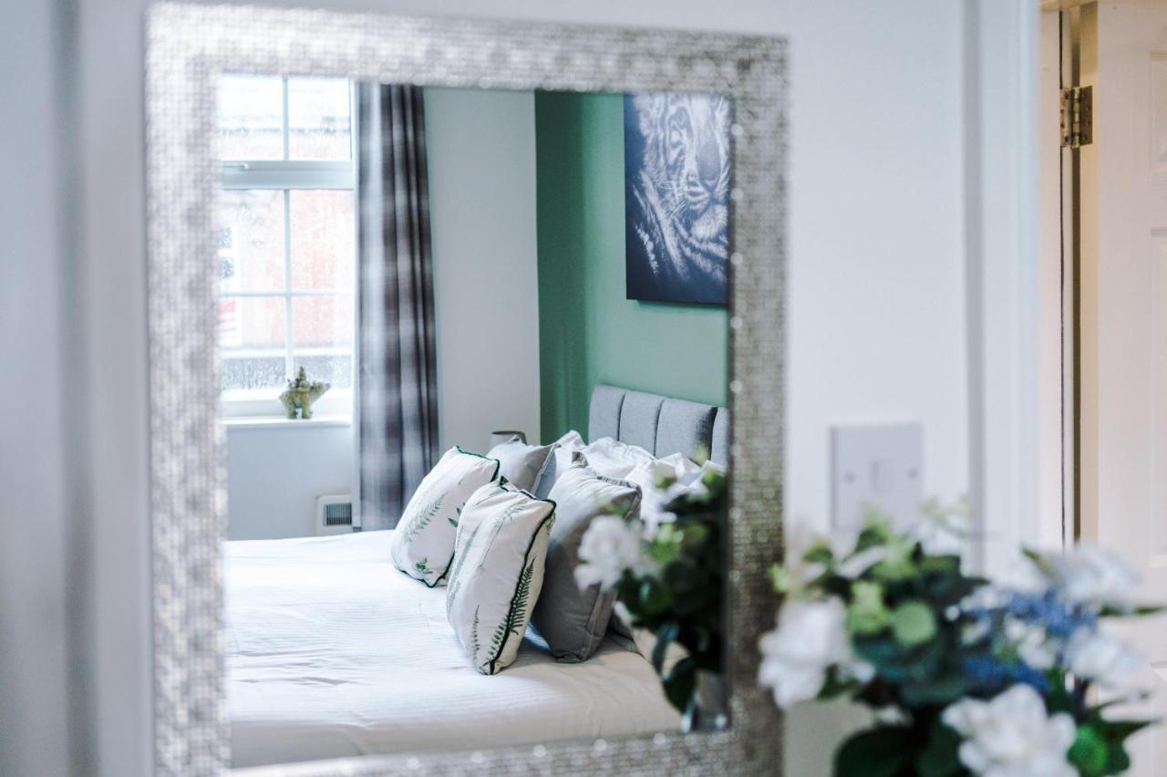 Bright 1-Bed Apartment In Chester By 53 Degrees Property, Ideal For Professionals & Couples, Great Location - Sleeps 4 Εξωτερικό φωτογραφία
